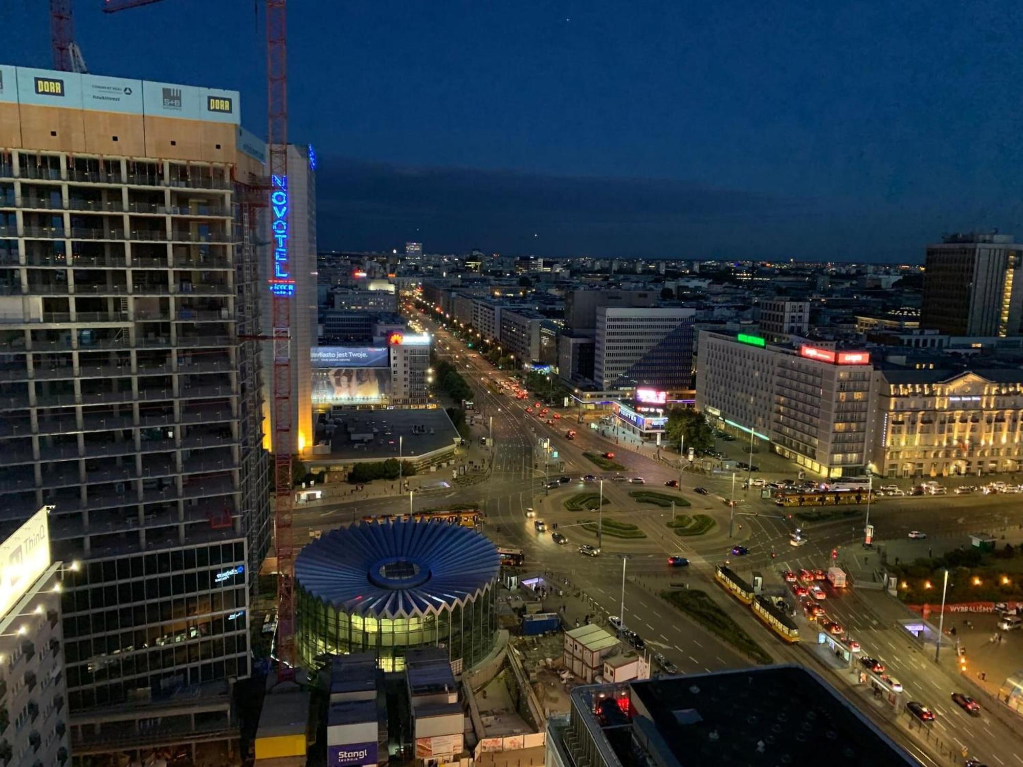 Chmielna 35 - City View Apartment By Noclegi Renters Warszawa Exteriör bild